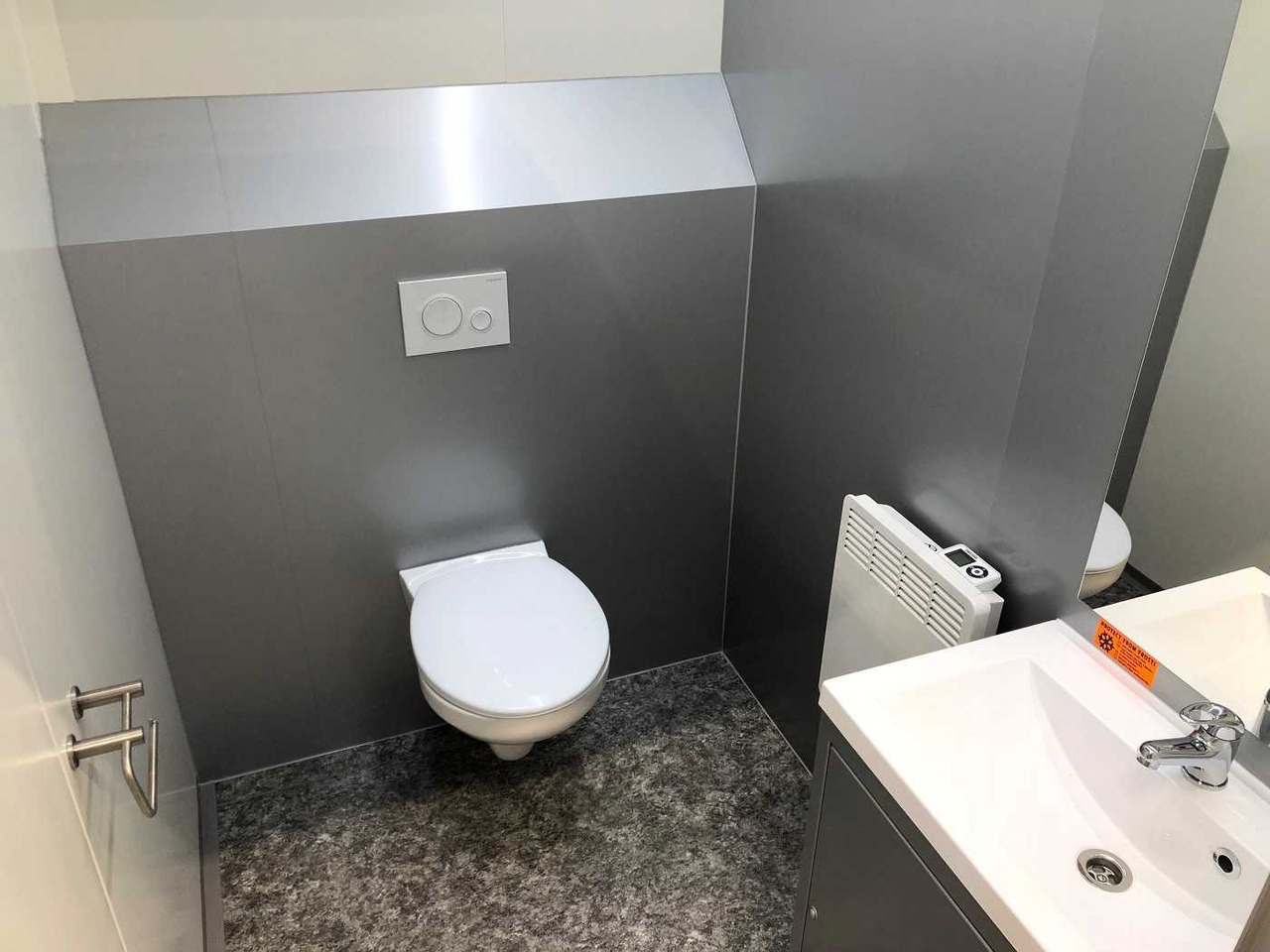 Нови Жилищен контейнер, Ремарке ROSEMEIER VE 1 Damen, 1 Herren, U SILVER Toilettenanhänger: снимка 15