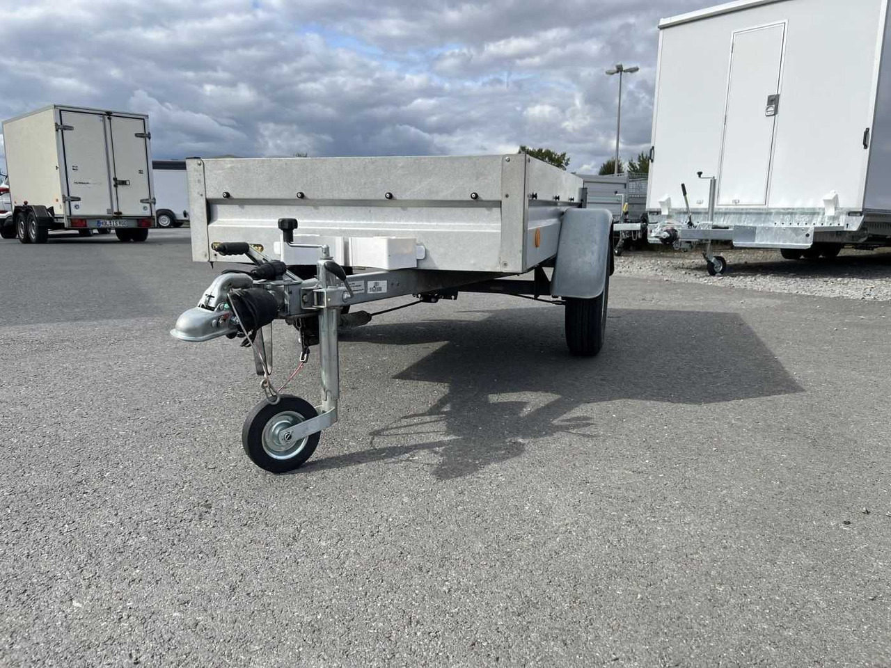 Лизинг на STEMA HP 85 Kastenanhänger gebremst STEMA HP 85 Kastenanhänger gebremst: снимка 15 Лизинг на STEMA HP 85 Kastenanhänger gebremst STEMA HP 85 Kastenanhänger gebremst: снимка 15