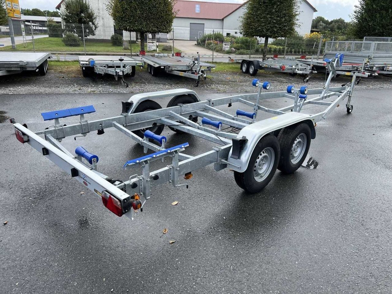 TPV BA2700-L/R Bootsanhänger - Колесар за лодка: снимка 2 TPV BA2700-L/R Bootsanhänger - Колесар за лодка: снимка 2