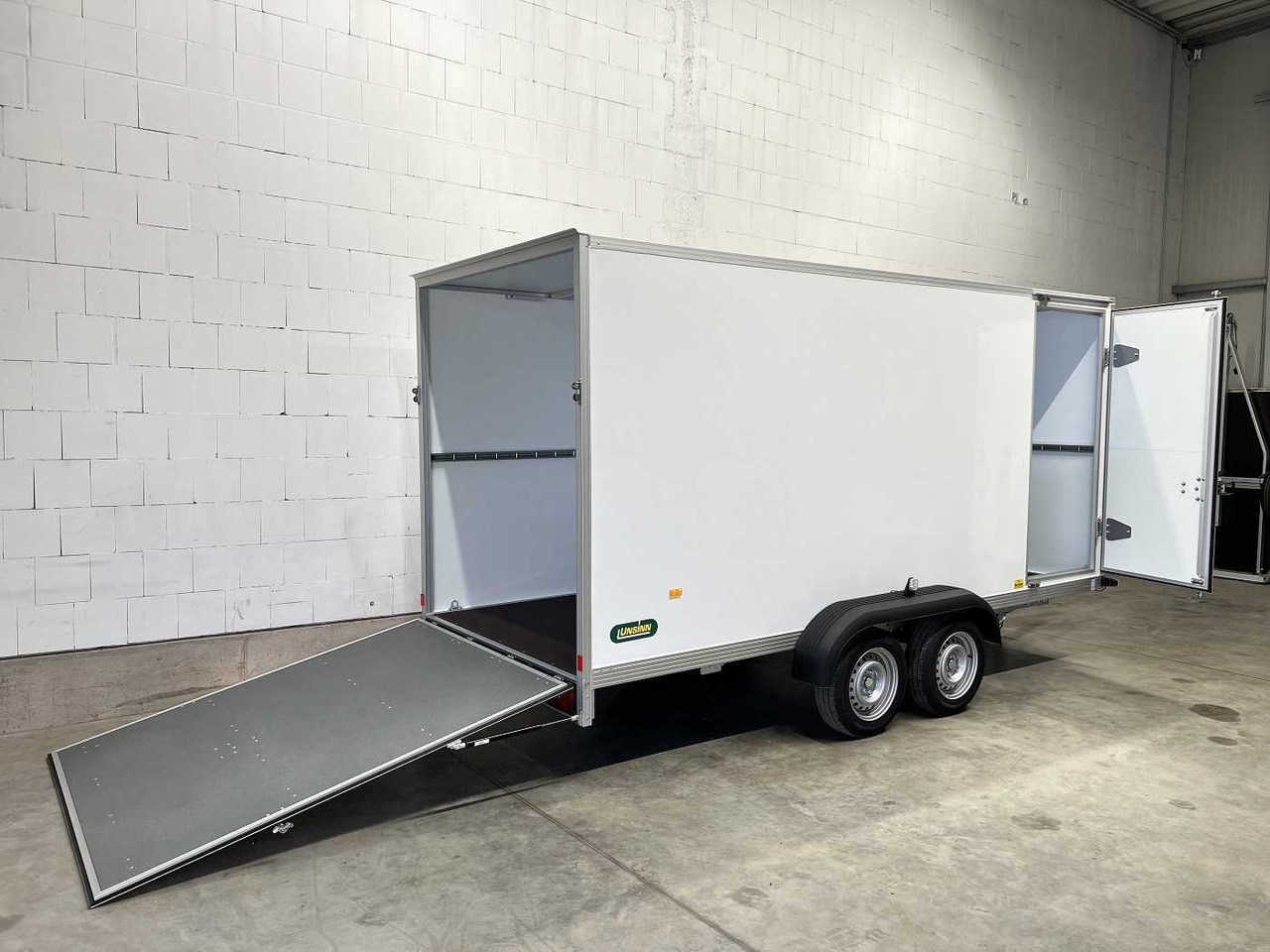 UNSINN UKU 421719-26-14 Rampe Tür Kofferanhänger - Затворена каросерия ремарке: снимка 3 UNSINN UKU 421719-26-14 Rampe Tür Kofferanhänger - Затворена каросерия ремарке: снимка 3