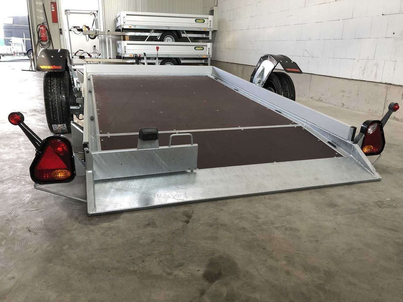 VEZEKO Husky FB 13.28 Absenker - Ремарке за мотор: снимка 5 VEZEKO Husky FB 13.28 Absenker - Ремарке за мотор: снимка 5