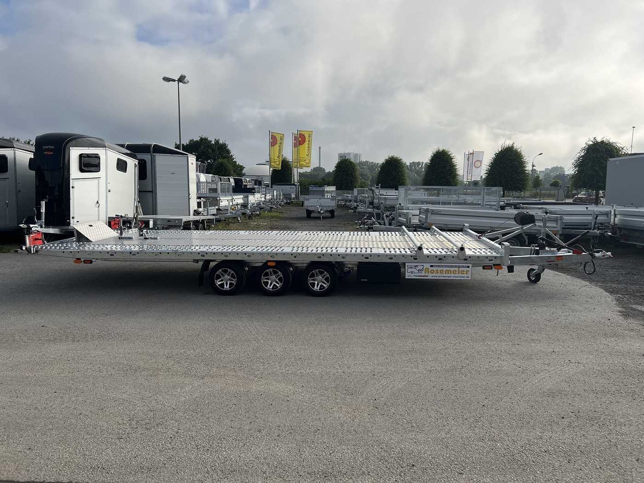 VEZEKO Jumbola 35.60 Tridem Autotransporter - Автовоз ремарке: снимка 2 VEZEKO Jumbola 35.60 Tridem Autotransporter - Автовоз ремарке: снимка 2