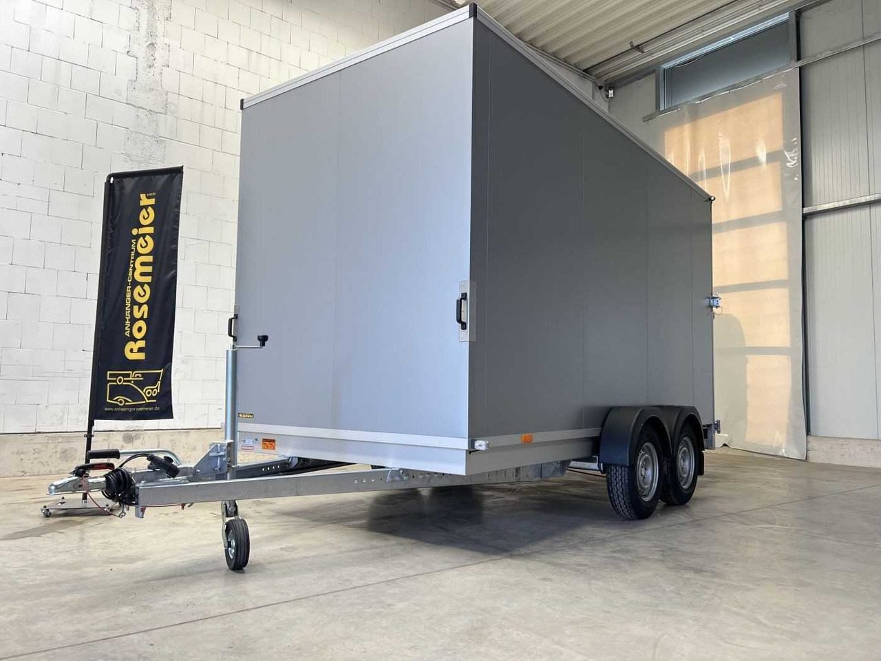 Нови Затворена каросерия ремарке VEZEKO TK C 27.40 SP Kombi Rampe Sond Kofferanhänger: снимка 30