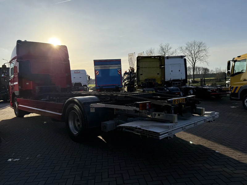 DAF CF 75 CF75-250 4X2 SPACECAB/RENOVA/STEEL/AIR/AIRCO/HOLLAND TRUCK - Контейнеровоз/ Сменна каросерия камион: снимка 5 DAF CF 75 CF75-250 4X2 SPACECAB/RENOVA/STEEL/AIR/AIRCO/HOLLAND TRUCK - Контейнеровоз/ Сменна каросерия камион: снимка 5