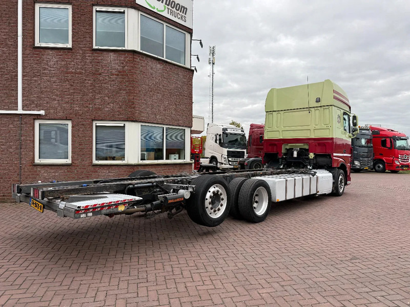 DAF XF 460 XF460 6X2 SCC EURO6 CHASSIS - HOLLAND TRUCK - TOP CONDITION!!! - Шаси кабина: снимка 4 DAF XF 460 XF460 6X2 SCC EURO6 CHASSIS - HOLLAND TRUCK - TOP CONDITION!!! - Шаси кабина: снимка 4