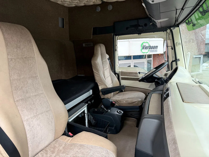 MAN TGX 26.440 TGX 26.440 6X2 Fridge Truck Euro5 TRS Cooling /Special Interior / Holland Truck !!!!!!!!! - Рефрижератор камион: снимка 4 MAN TGX 26.440 TGX 26.440 6X2 Fridge Truck Euro5 TRS Cooling /Special Interior / Holland Truck !!!!!!!!! - Рефрижератор камион: снимка 4