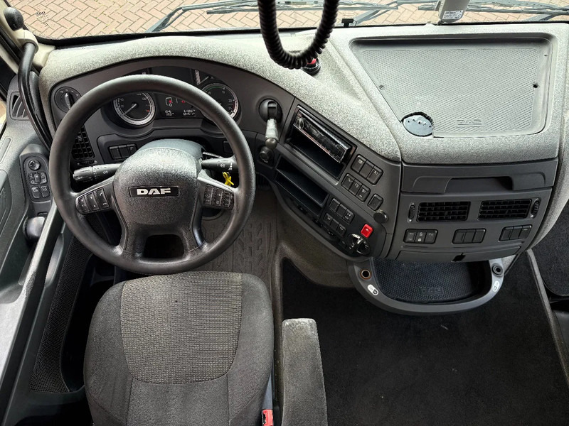 DAF XF 460 SPACECAB HYDRAULICS RETARDER HOLLAND TRUCK!!! - Влекач: снимка 5 DAF XF 460 SPACECAB HYDRAULICS RETARDER HOLLAND TRUCK!!! - Влекач: снимка 5