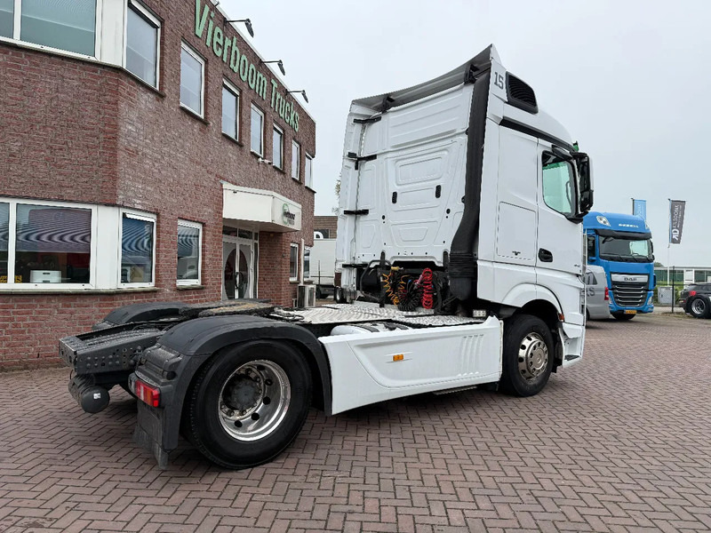 Mercedes-Benz Actros Actros 1842LS Streamspace/full spoiler/xenon/Holland Truck !!!!!! - Влекач: снимка 4 Mercedes-Benz Actros Actros 1842LS Streamspace/full spoiler/xenon/Holland Truck !!!!!! - Влекач: снимка 4