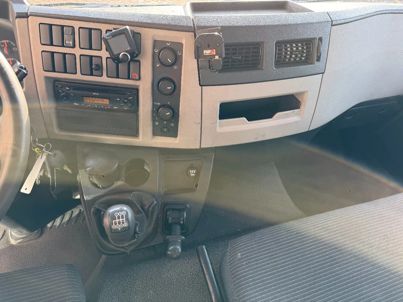 Volvo FL 12 FL 280 11.990KG MANUAL GEARBOX - Шаси кабина: снимка 4 Volvo FL 12 FL 280 11.990KG MANUAL GEARBOX - Шаси кабина: снимка 4