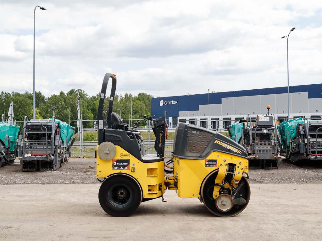 BOMAG BW 138 AC-5 - Комбиниран валяк: снимка 5 BOMAG BW 138 AC-5 - Комбиниран валяк: снимка 5