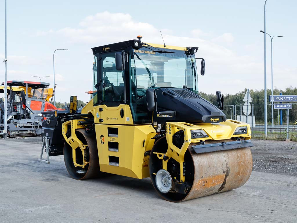 BOMAG BW 174 AP-5 AM - Пътен валяк: снимка 4 BOMAG BW 174 AP-5 AM - Пътен валяк: снимка 4