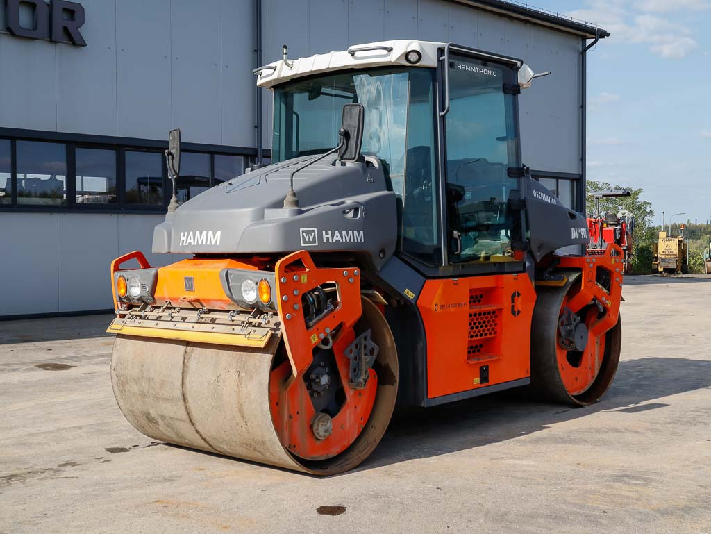HAMM DV+ 90i VO-S - Пътен валяк: снимка 2 HAMM DV+ 90i VO-S - Пътен валяк: снимка 2