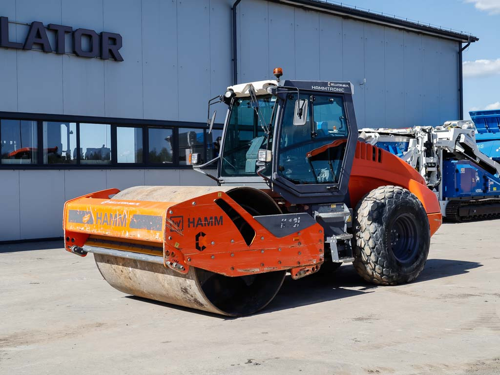 HAMM H 13i - Пътен валяк: снимка 2 HAMM H 13i - Пътен валяк: снимка 2