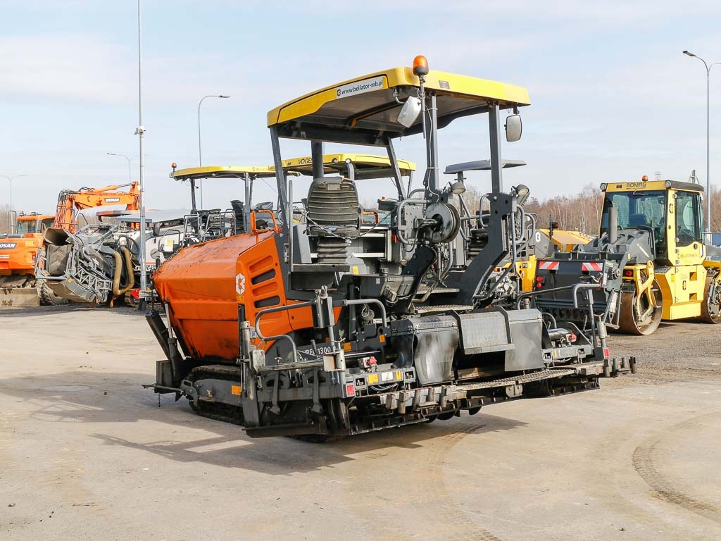 VÖGELE SUPER 1300-3i - Асфалтополагач: снимка 4 VÖGELE SUPER 1300-3i - Асфалтополагач: снимка 4