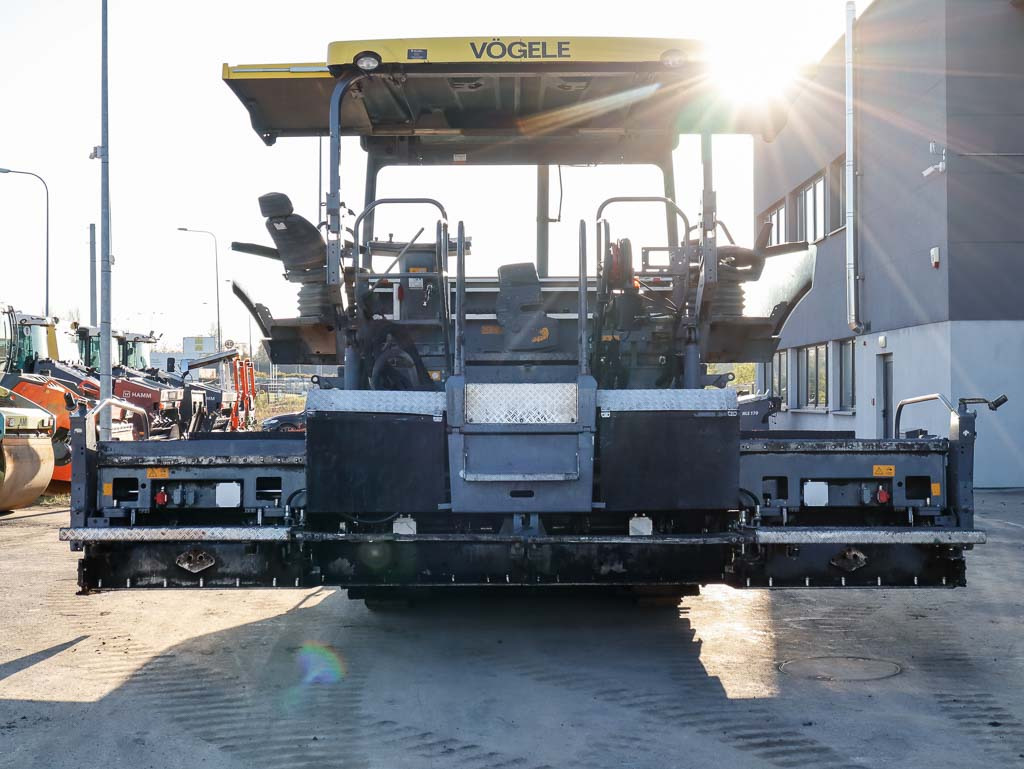 Асфалтополагач VÖGELE SUPER 1800-3i: снимка 7