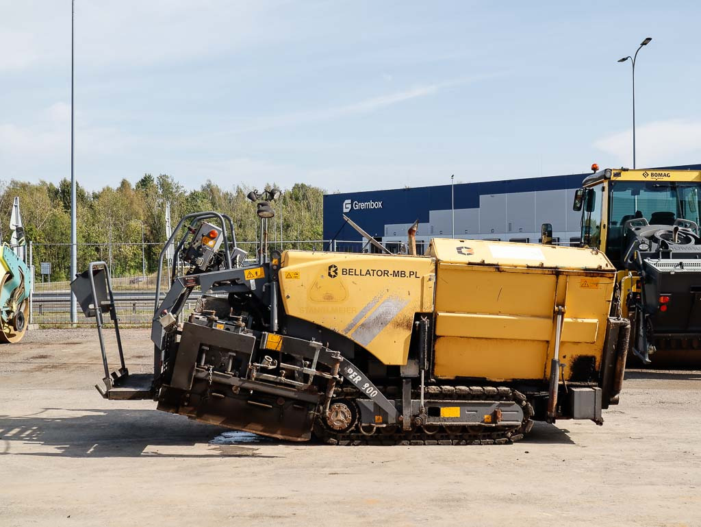 VÖGELE SUPER 800 - Асфалтополагач: снимка 5 VÖGELE SUPER 800 - Асфалтополагач: снимка 5
