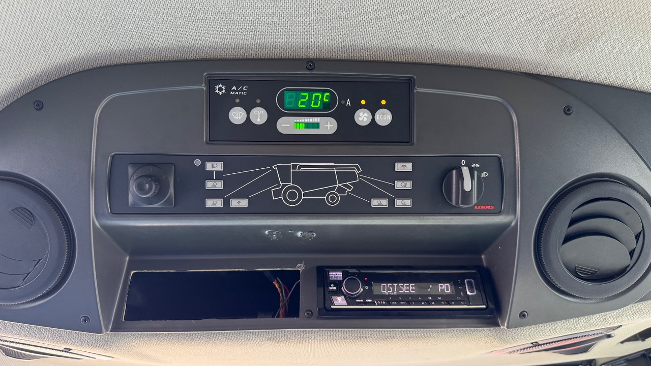 CLAAS Lexion 6900 TerraTrac 890 full Options - Зърнокомбайн: снимка 3 CLAAS Lexion 6900 TerraTrac 890 full Options - Зърнокомбайн: снимка 3