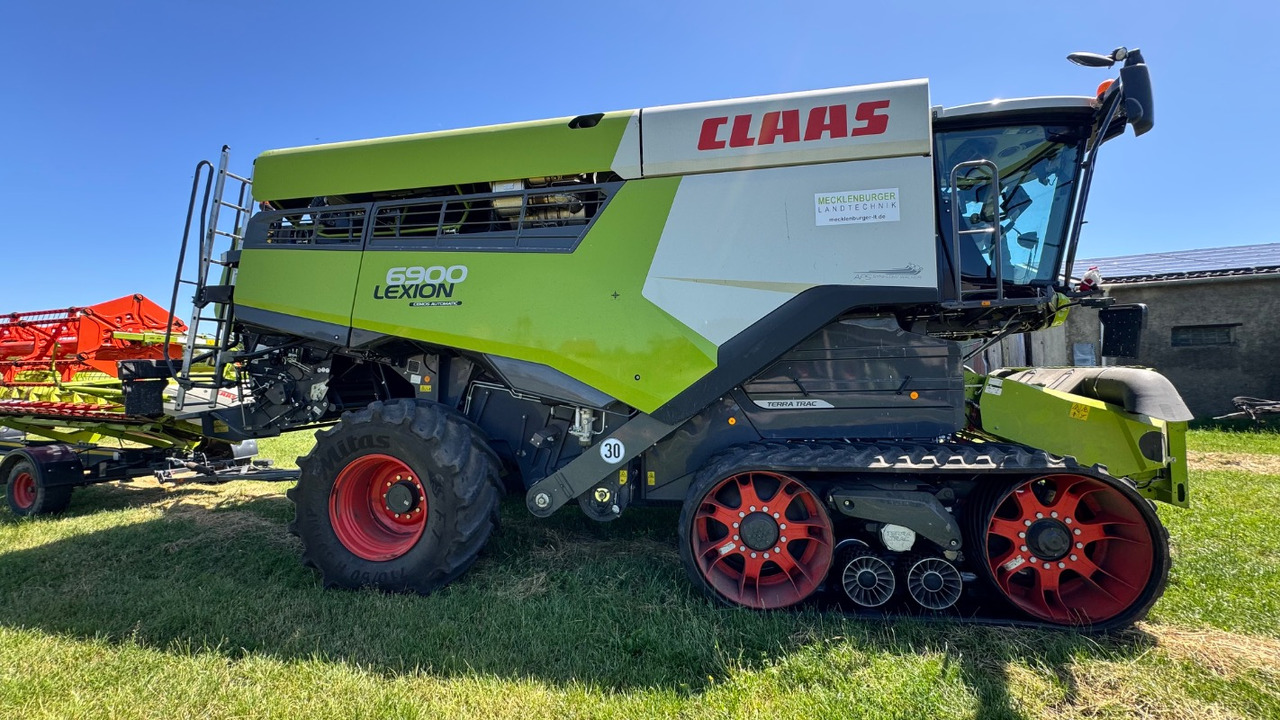 CLAAS Lexion 6900 TerraTrac 890 full Options - Зърнокомбайн: снимка 5 CLAAS Lexion 6900 TerraTrac 890 full Options - Зърнокомбайн: снимка 5