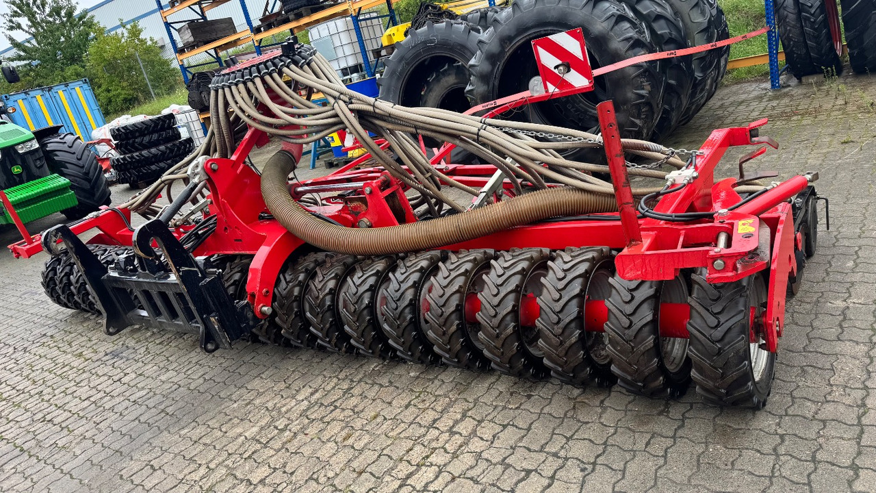 Horsch Pronto 6AS mit Säschiene Maistro 8RC - Сеялка: снимка 5 Horsch Pronto 6AS mit Säschiene Maistro 8RC - Сеялка: снимка 5