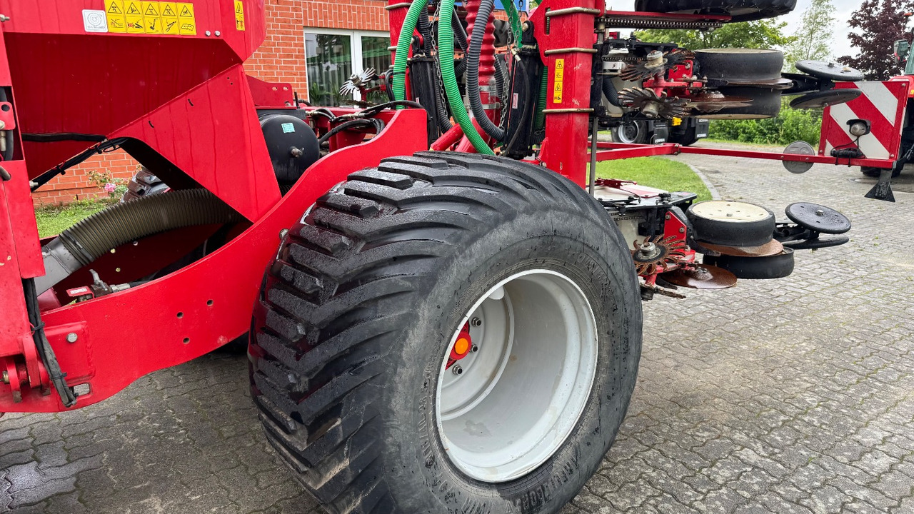 Лизинг на Horsch Pronto 6AS mit Säschiene Maistro 8RC Horsch Pronto 6AS mit Säschiene Maistro 8RC: снимка 12