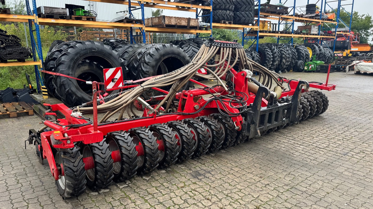 Horsch Pronto 6AS mit Säschiene Maistro 8RC - Сеялка: снимка 4 Horsch Pronto 6AS mit Säschiene Maistro 8RC - Сеялка: снимка 4