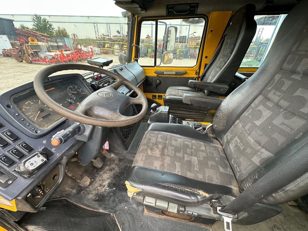 Mercedes-Benz U 4000 - Трактор: снимка 5 Mercedes-Benz U 4000 - Трактор: снимка 5