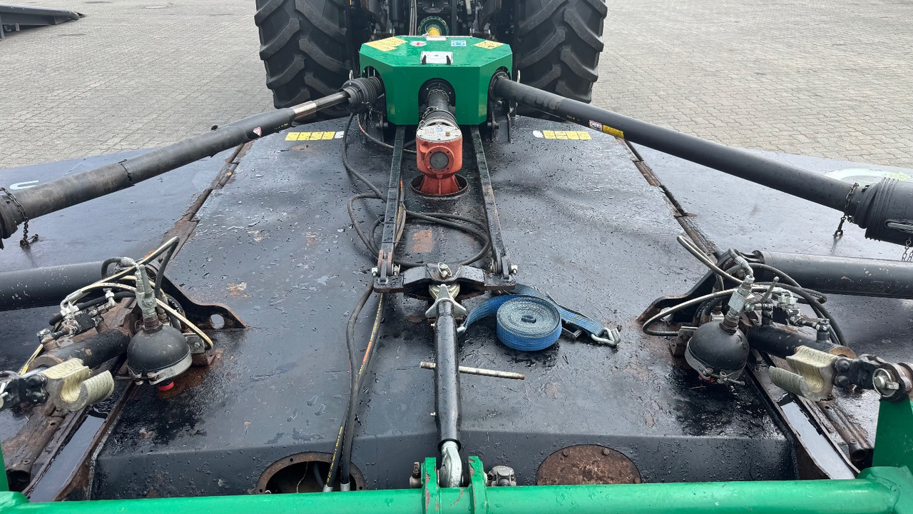 Spearhead Stubble Master 730 - Косачка-шредер: снимка 4 Spearhead Stubble Master 730 - Косачка-шредер: снимка 4