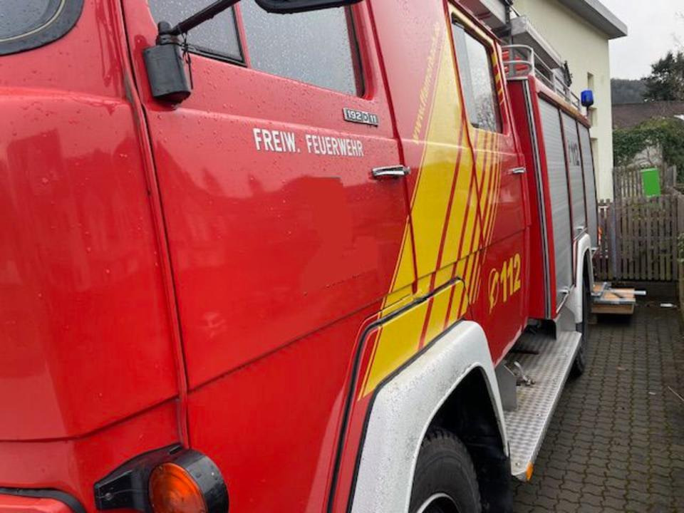 Feuerwehrauto FL 16 - Пожарна кола: снимка 4 Feuerwehrauto FL 16 - Пожарна кола: снимка 4