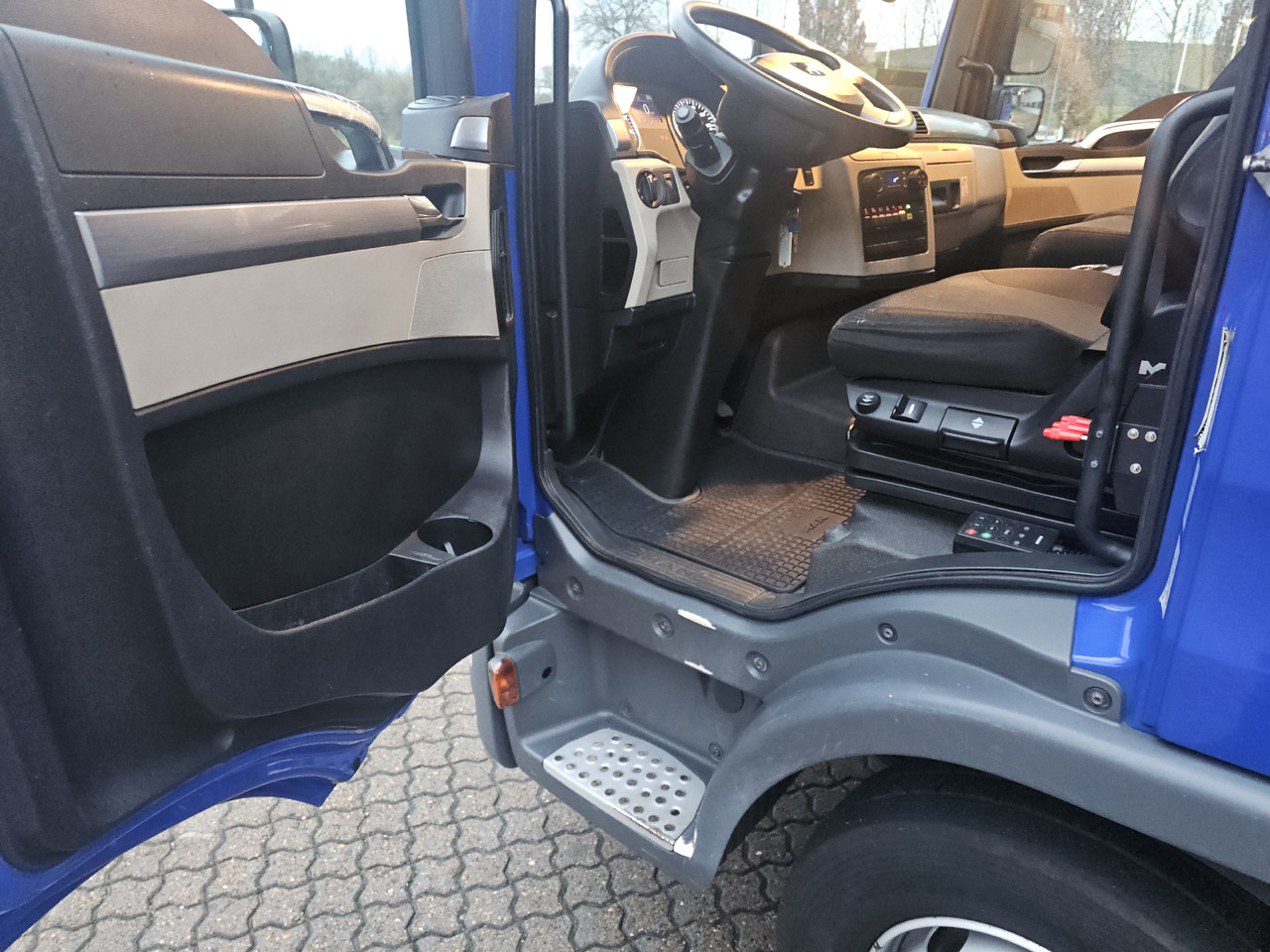 MAN TGL 12.190 BL - Мултилифт с кука камион: снимка 5 MAN TGL 12.190 BL - Мултилифт с кука камион: снимка 5