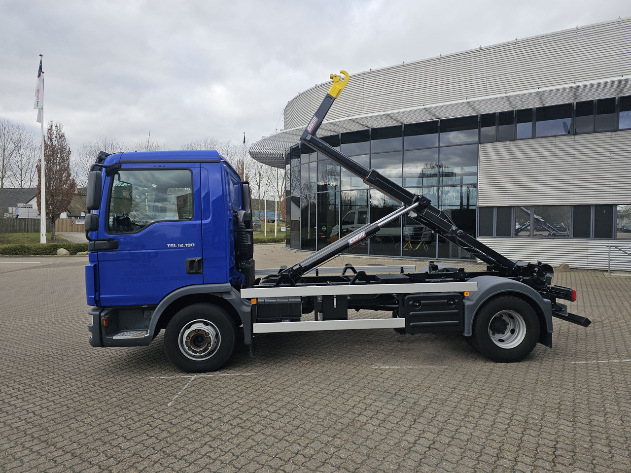 MAN TGL 12.190 BL - Мултилифт с кука камион: снимка 2 MAN TGL 12.190 BL - Мултилифт с кука камион: снимка 2