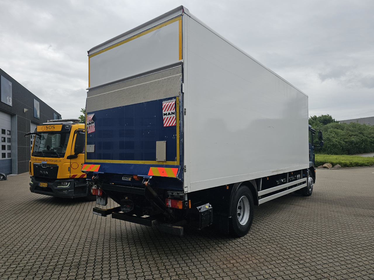 MAN TGM 18.290 - Камион фургон: снимка 4 MAN TGM 18.290 - Камион фургон: снимка 4