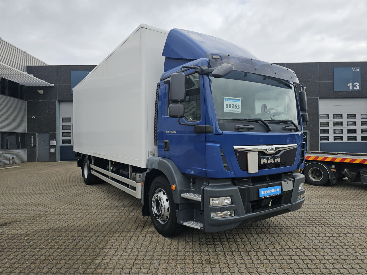 MAN TGM 18.290 - Камион фургон: снимка 2 MAN TGM 18.290 - Камион фургон: снимка 2