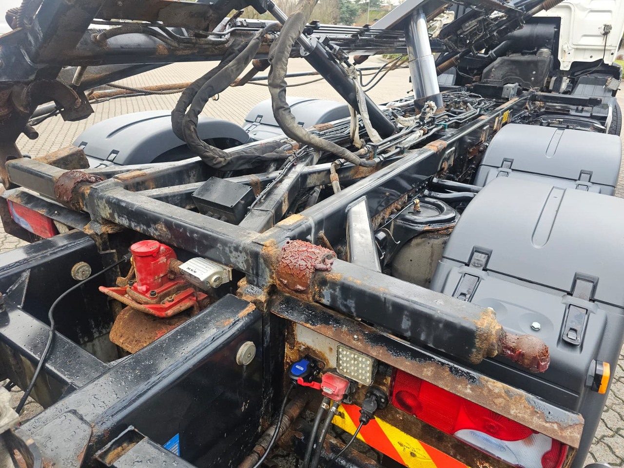 Контейнеровоз/ Сменна каросерия камион MAN TGS 26.400 6X2-4: снимка 10