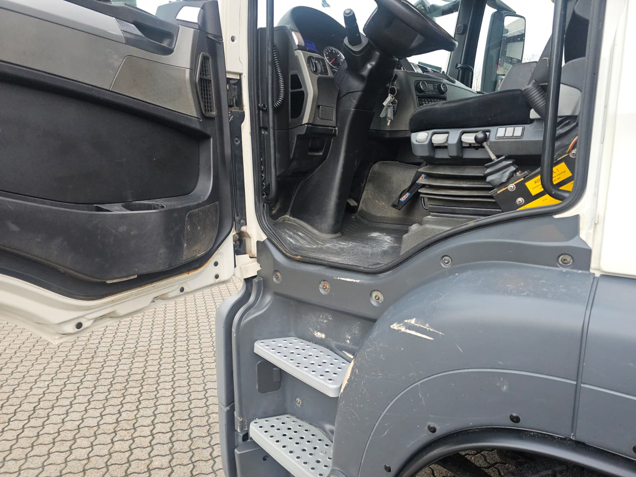 MAN TGS 26.400 6X2-4 - Контейнеровоз/ Сменна каросерия камион: снимка 5 MAN TGS 26.400 6X2-4 - Контейнеровоз/ Сменна каросерия камион: снимка 5