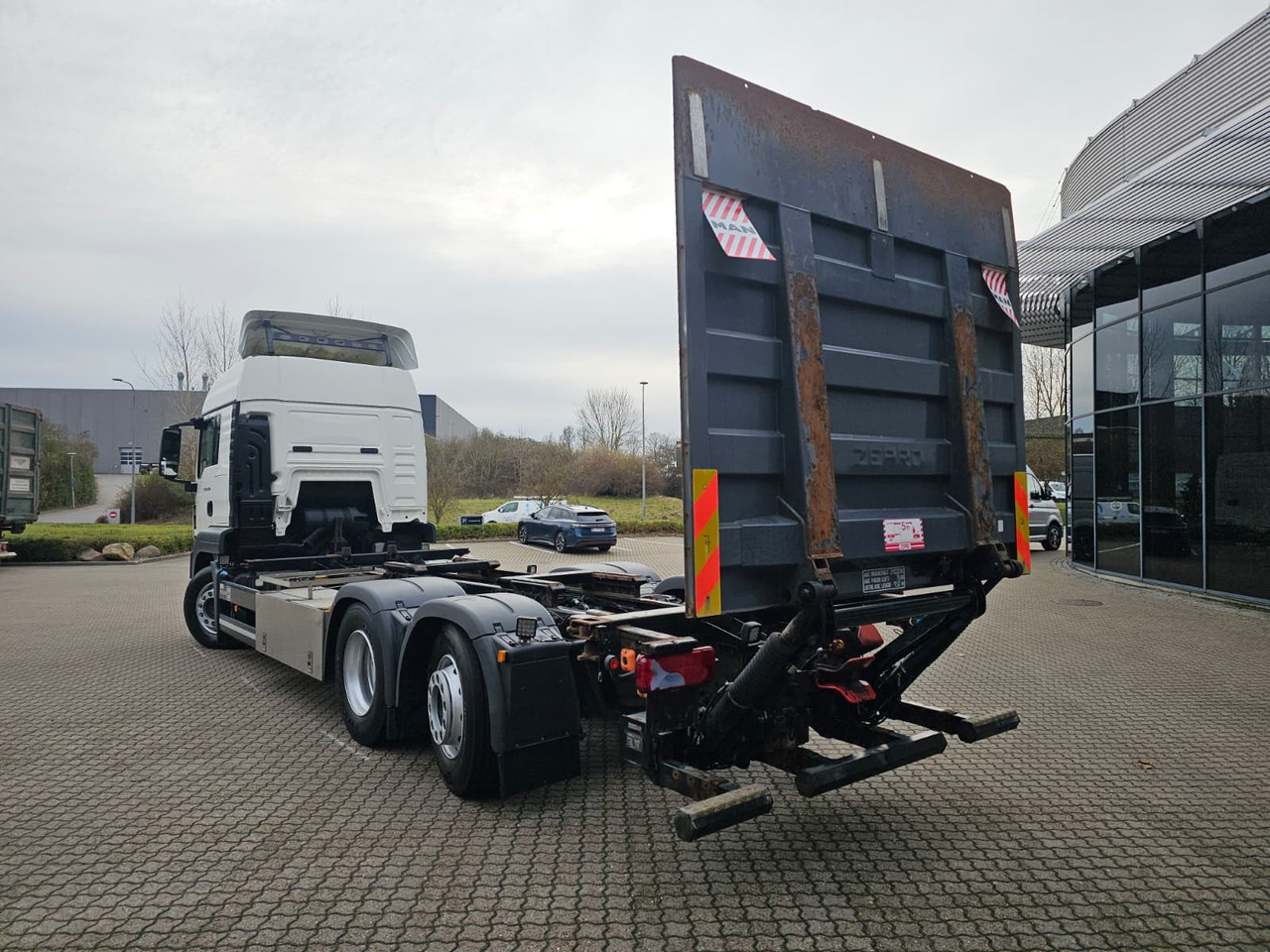 MAN TGS 26.500 6X2-4 - Контейнеровоз/ Сменна каросерия камион: снимка 4 MAN TGS 26.500 6X2-4 - Контейнеровоз/ Сменна каросерия камион: снимка 4