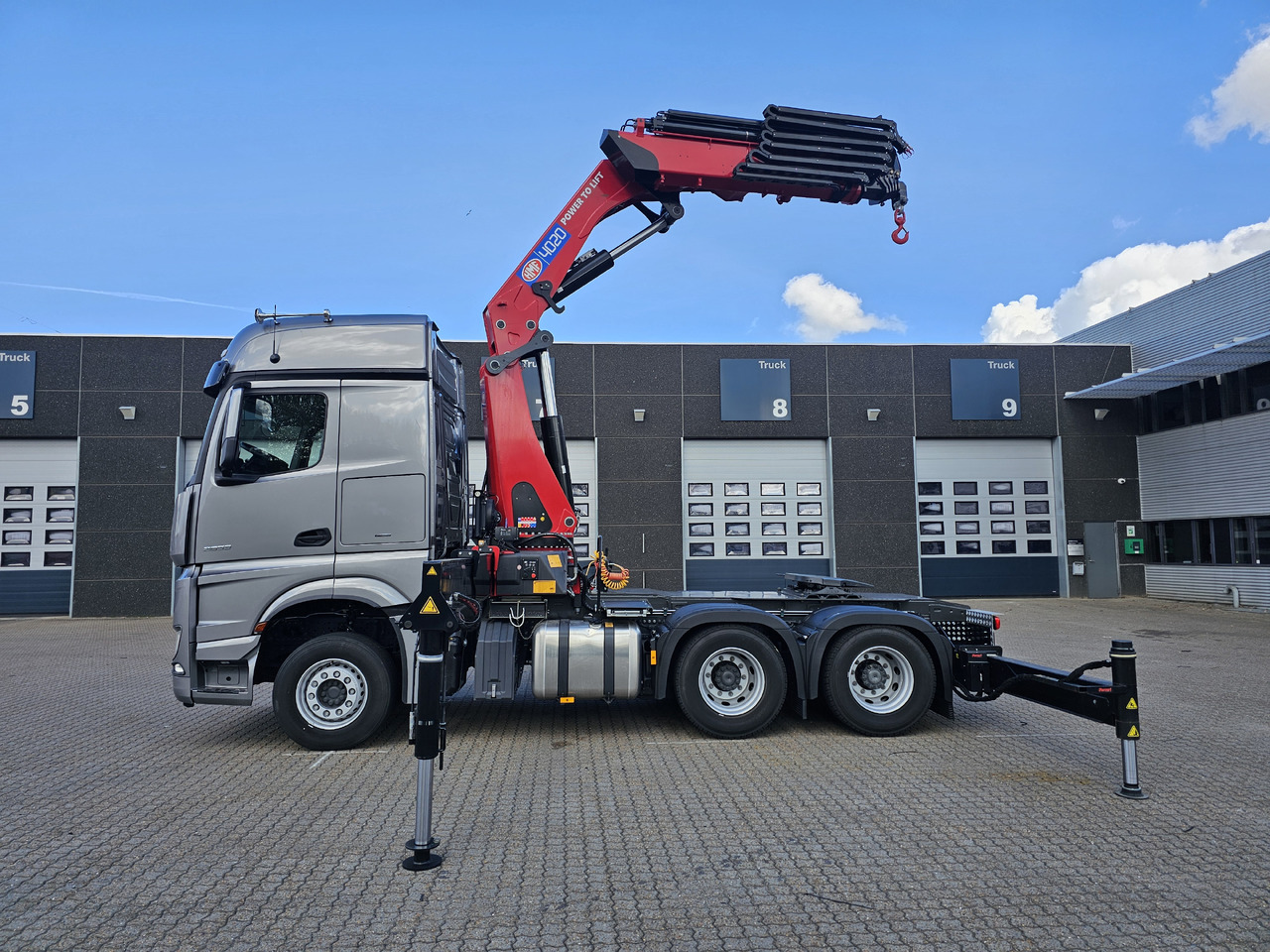 Mercedes Arocs 2653 6x4 40 T-mtr. - Камион с кран, Влекач: снимка 3 Mercedes Arocs 2653 6x4 40 T-mtr. - Камион с кран, Влекач: снимка 3