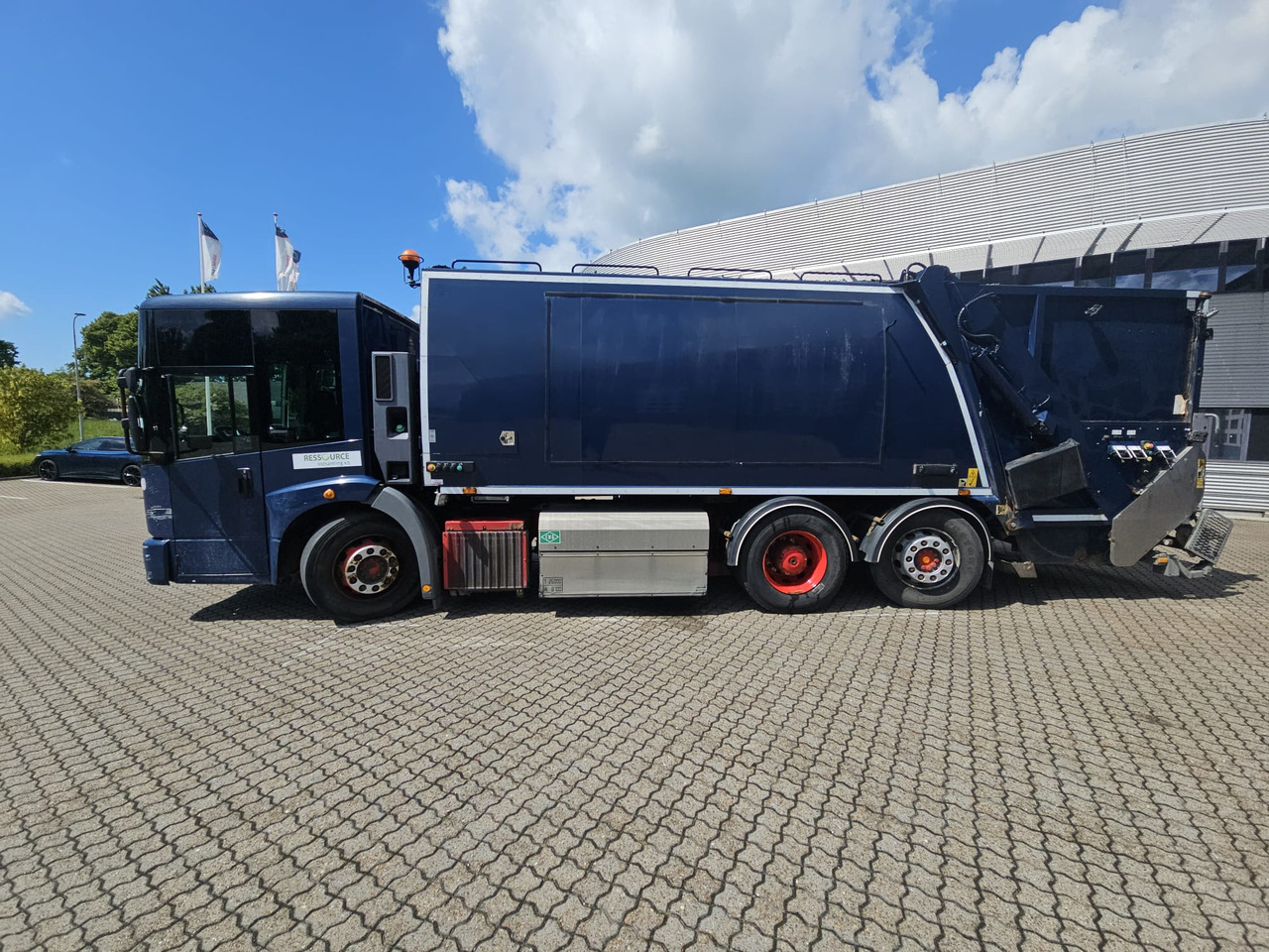 Mercedes Econic 2630 Gas-CNG - Боклукчийска кола: снимка 2 Mercedes Econic 2630 Gas-CNG - Боклукчийска кола: снимка 2