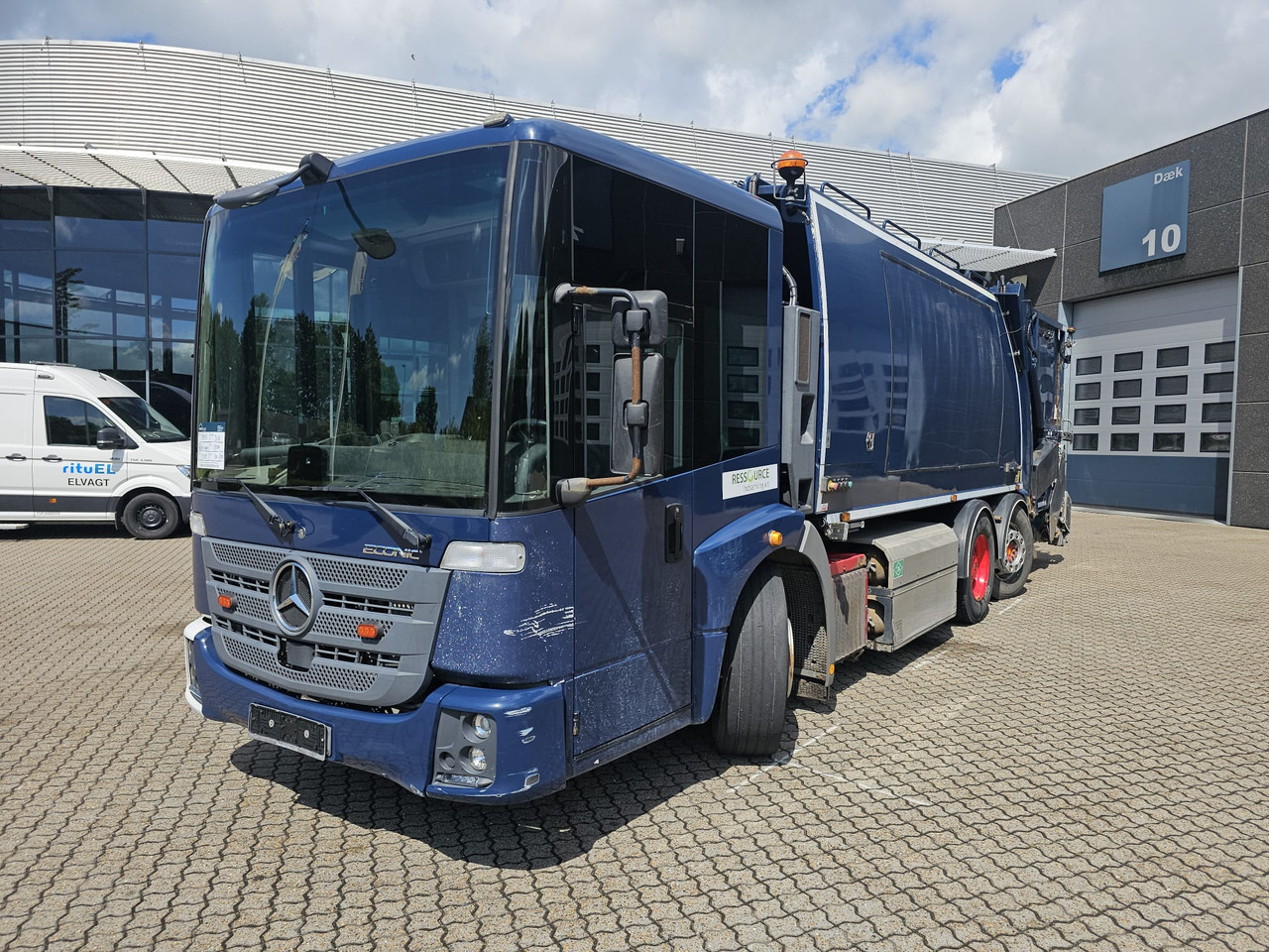 Mercedes Econic 2630 Gas-CNG - Боклукчийска кола: снимка 1 Mercedes Econic 2630 Gas-CNG - Боклукчийска кола: снимка 1