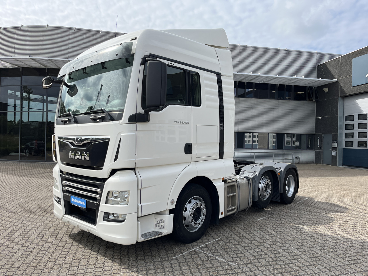 MAN TGX 26.470 6x2-2 - Влекач: снимка 1 MAN TGX 26.470 6x2-2 - Влекач: снимка 1