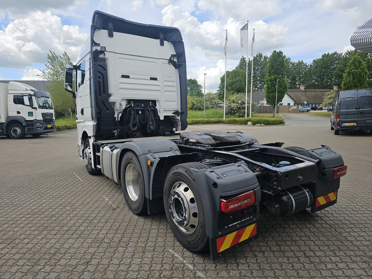 MAN TGX 26.510 6x2 - Влекач: снимка 3 MAN TGX 26.510 6x2 - Влекач: снимка 3