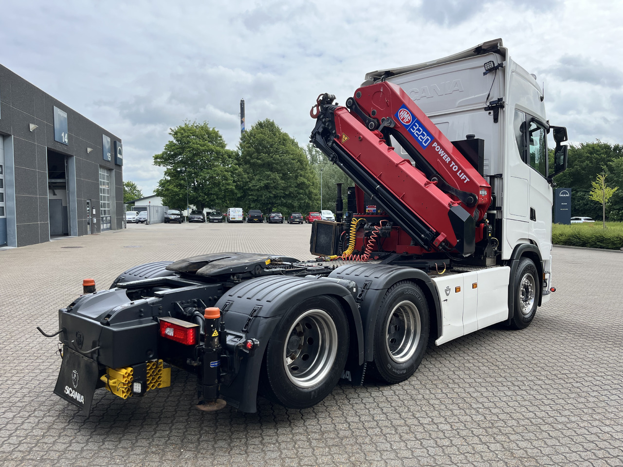 Scania S650 6x2 32 T-mtr. kran - Влекач: снимка 4 Scania S650 6x2 32 T-mtr. kran - Влекач: снимка 4