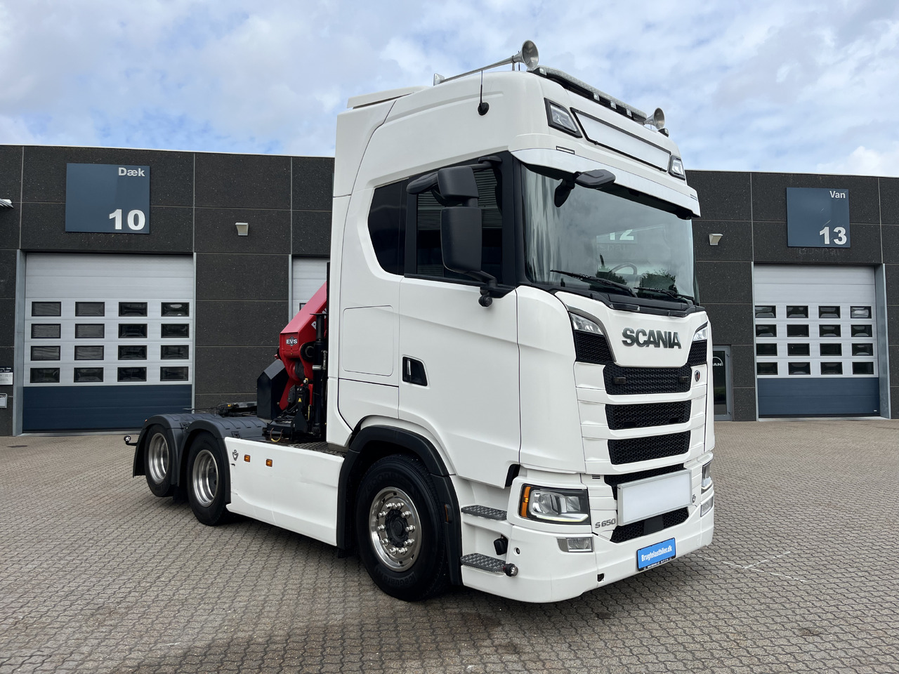 Scania S650 6x2 32 T-mtr. kran - Влекач: снимка 2 Scania S650 6x2 32 T-mtr. kran - Влекач: снимка 2