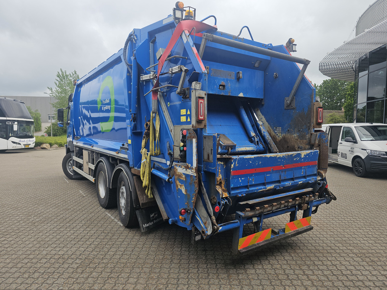 Volvo FM330 - Боклукчийска кола: снимка 3 Volvo FM330 - Боклукчийска кола: снимка 3