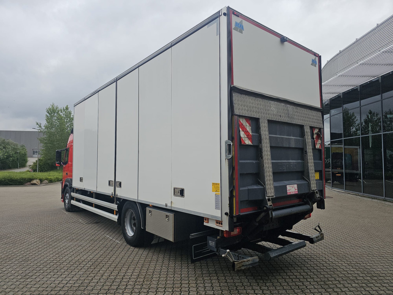 Volvo FM340 - Камион фургон: снимка 4 Volvo FM340 - Камион фургон: снимка 4
