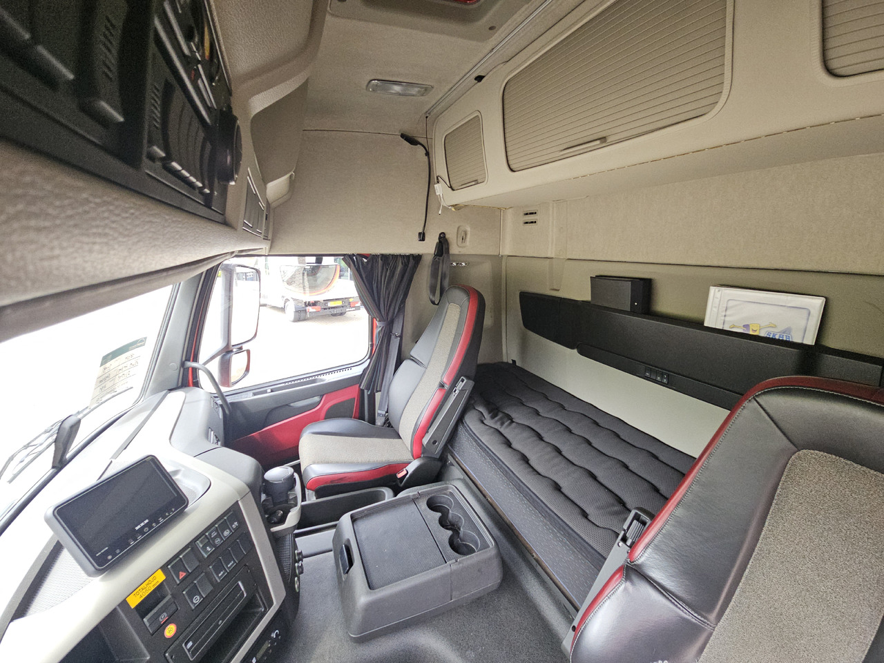 Volvo FM340 - Камион фургон: снимка 5 Volvo FM340 - Камион фургон: снимка 5
