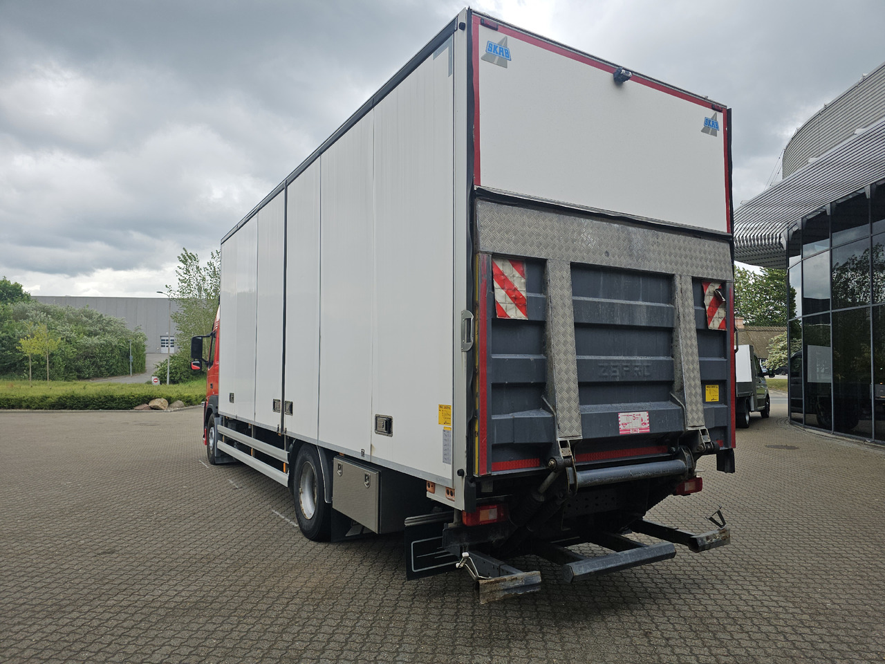 Volvo FM340 - Камион фургон: снимка 3 Volvo FM340 - Камион фургон: снимка 3