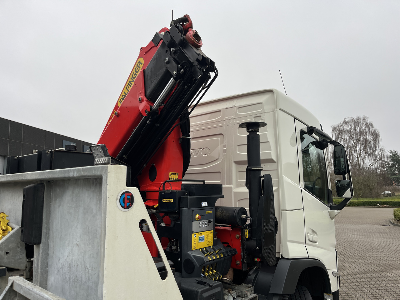 Автовоз камион, Камион с кран Volvo FM500: снимка 20 Автовоз камион, Камион с кран Volvo FM500: снимка 20