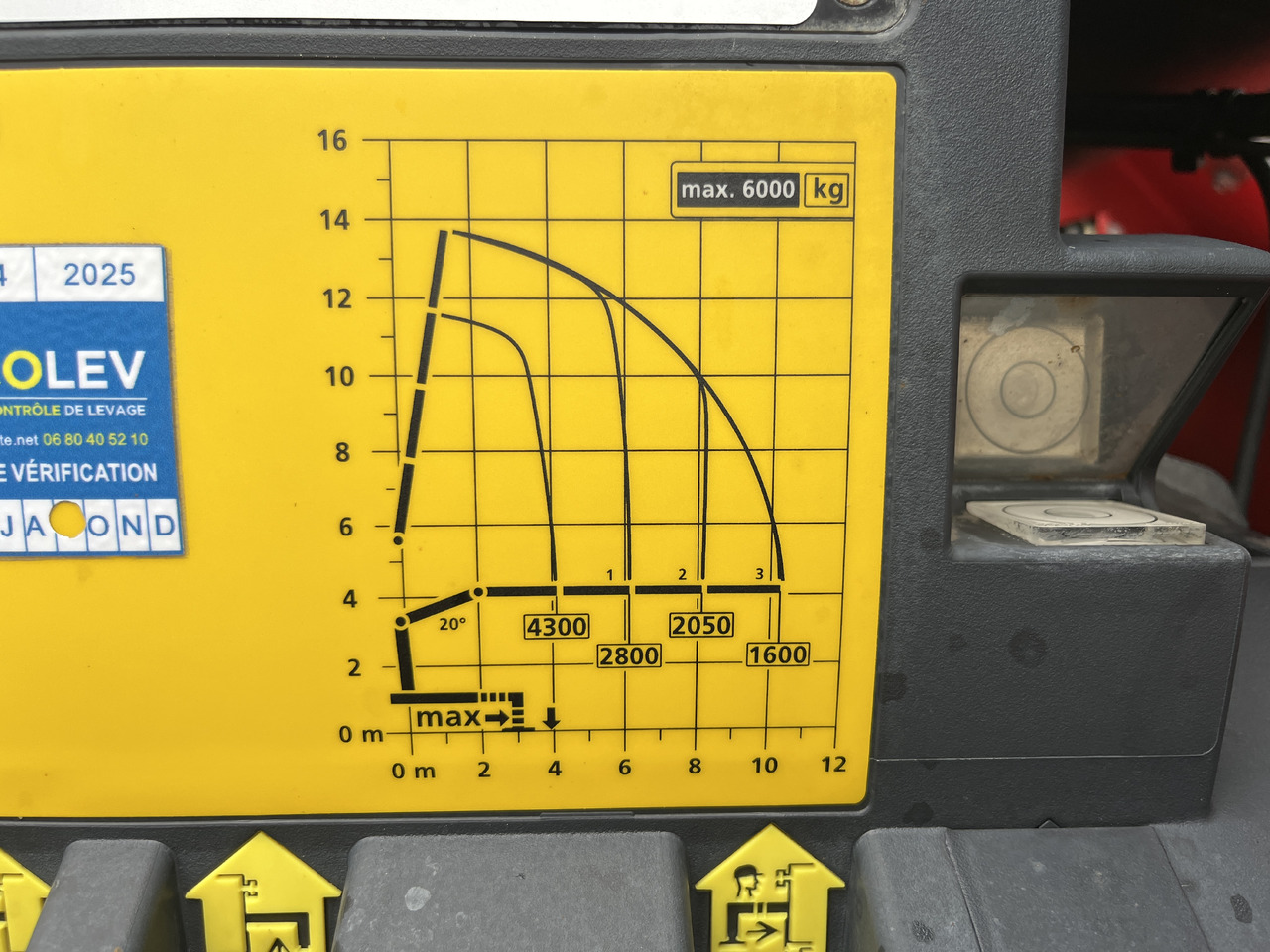 Автовоз камион, Камион с кран Volvo FM500: снимка 9 Автовоз камион, Камион с кран Volvo FM500: снимка 9