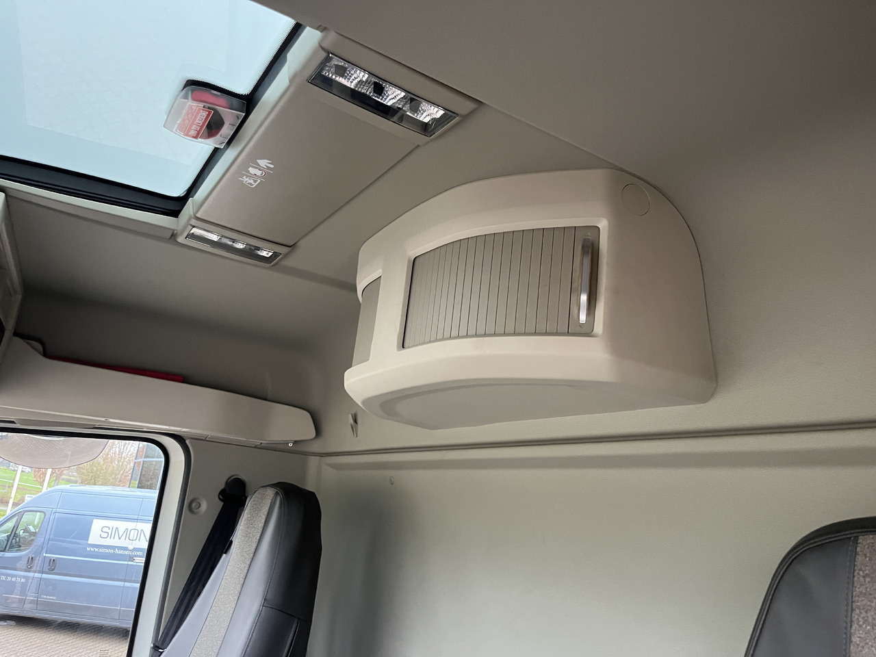 Автовоз камион, Камион с кран Volvo FM500: снимка 13 Автовоз камион, Камион с кран Volvo FM500: снимка 13