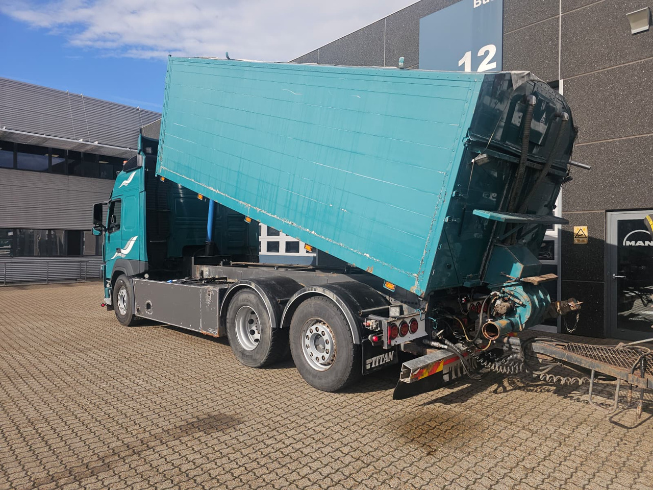 Volvo FM500 Suge-Blæse anlæg - Самосвал камион: снимка 4 Volvo FM500 Suge-Blæse anlæg - Самосвал камион: снимка 4